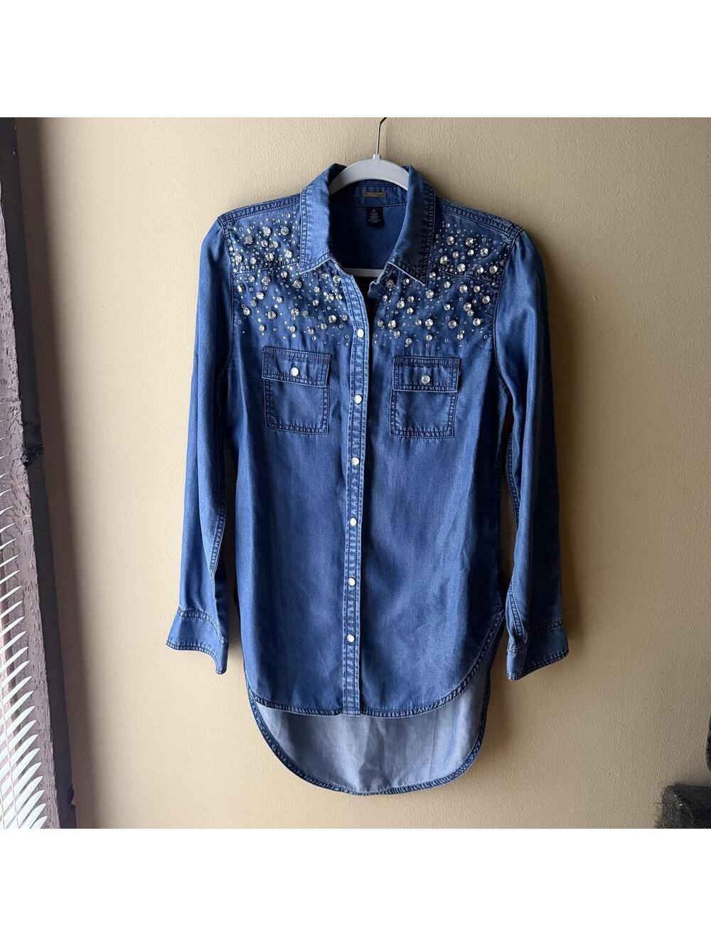 Chico’s Black Label Rhinestone Chambray High-Low Shirt Small